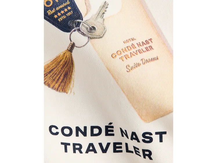 Sudadera oversize H&M x Condé Nast Traveler España